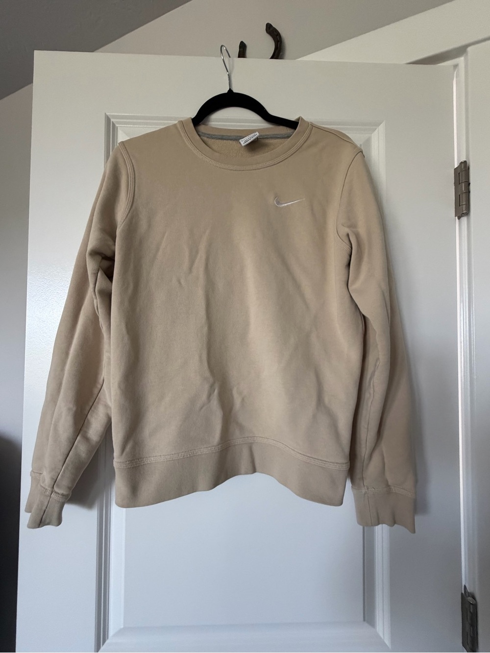 Nike Crewneck Sweatshirt in Beige